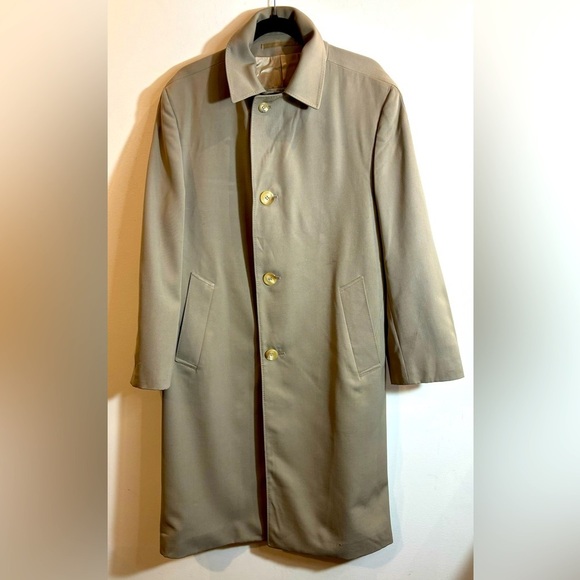 AQUASCUTUM Sz 38R Wool Lined Many  Pockets Slit in Back Buttoned Trenchcoat - Picture 1 of 16